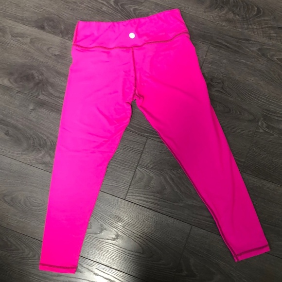 lululemon athletica Pants - lululemon yoga hot pink cropped leggings size 6